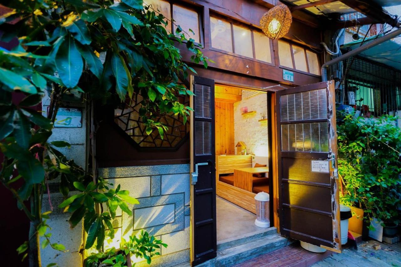 捉鳳凰 台南百年老宅包棟導覽民宿系列catchphoenix Centennial Guesthouse Ngoại thất bức ảnh